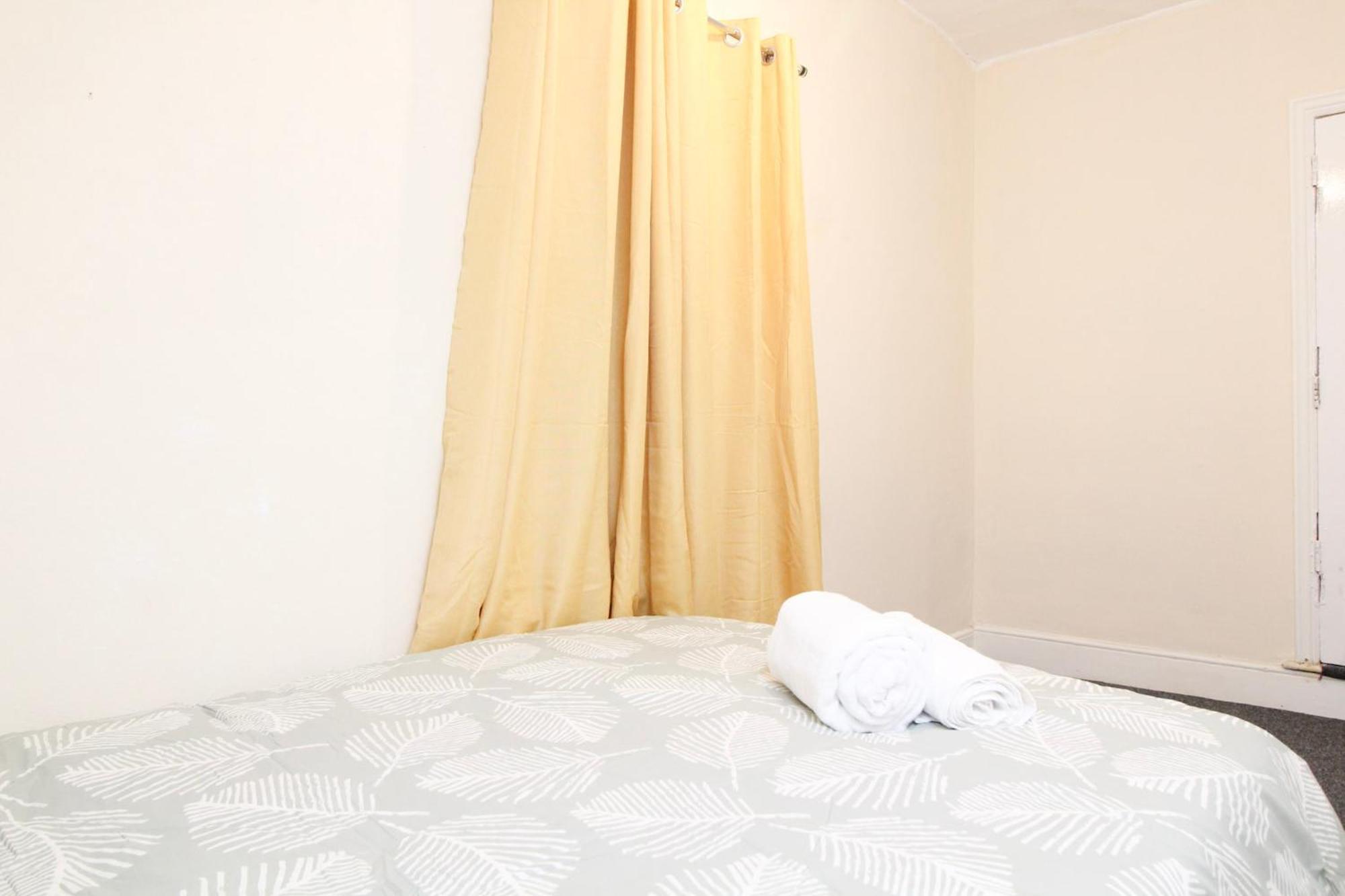 Room 4 Mayflower Road Guest House 사우샘프턴 외부 사진