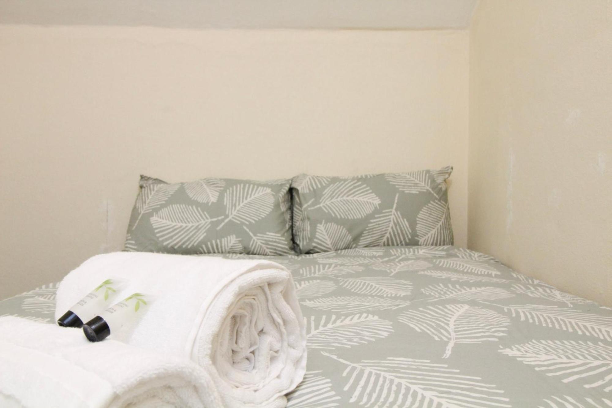 Room 4 Mayflower Road Guest House 사우샘프턴 외부 사진
